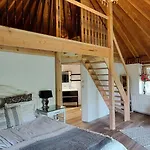 Penzion De Lingehoeve