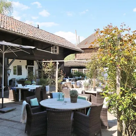 De Lingehoeve Inn Oosterwijk