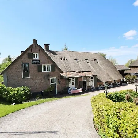 Penzion De Lingehoeve