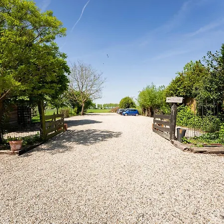 De Lingehoeve Inn *