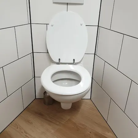De Lingehoeve Inn *