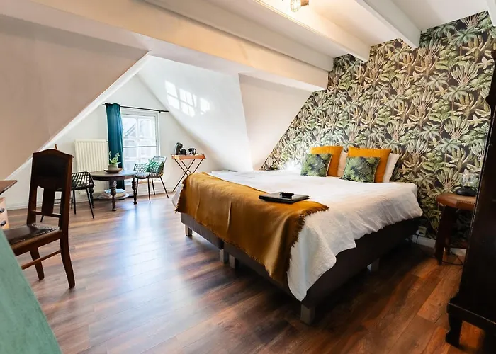 De Lingehoeve Estalagem Oosterwijk